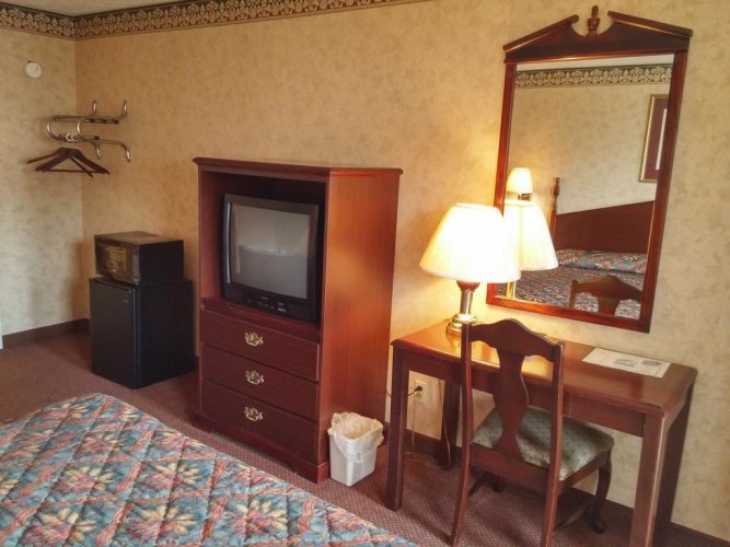 Stone Brook Inn