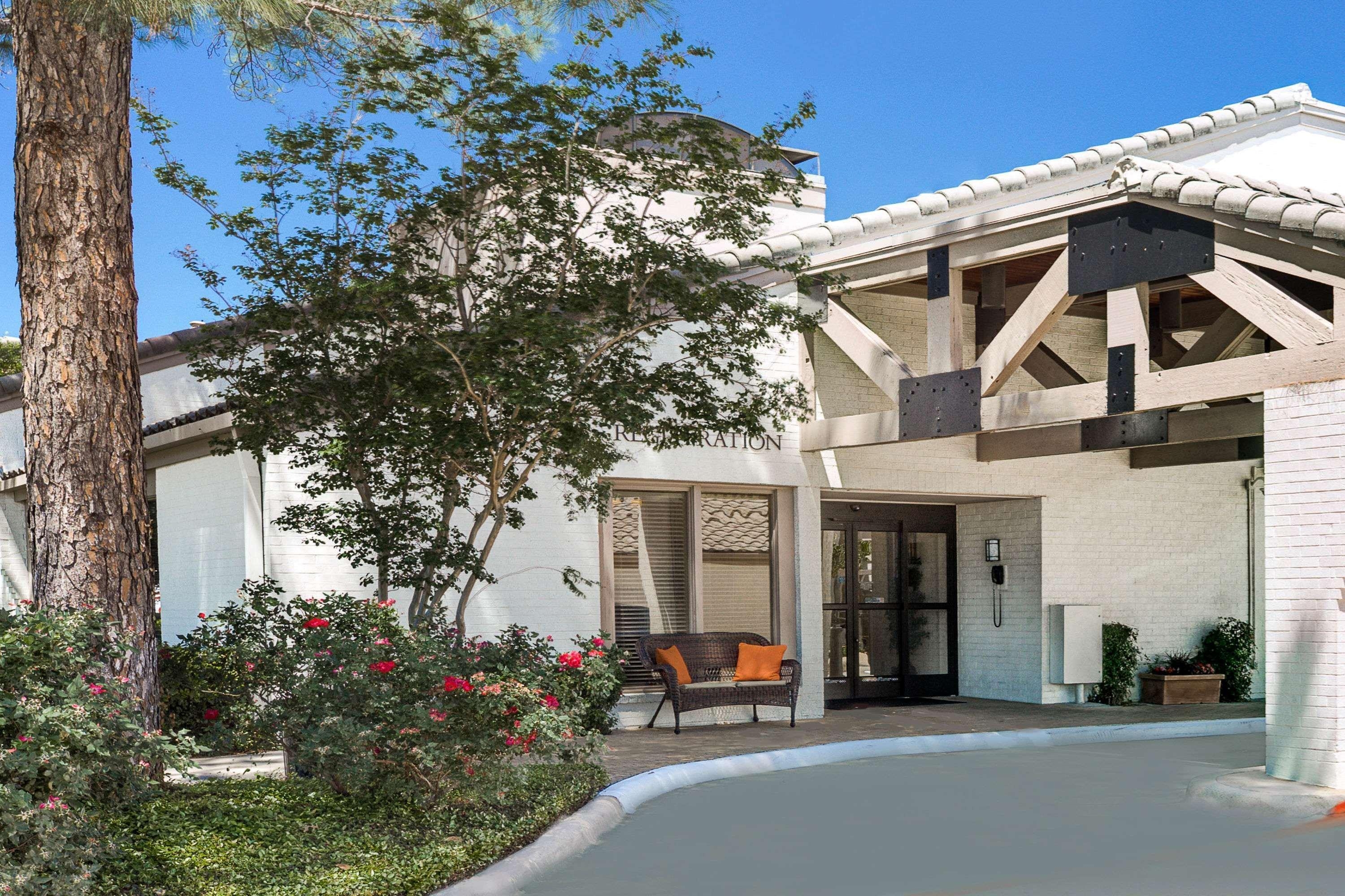 Hawthorn Suites By Wyndham Arlington/Dfw South