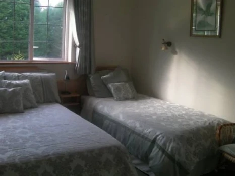 Groveside Farm B&B