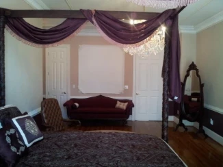 Rosewood Manor