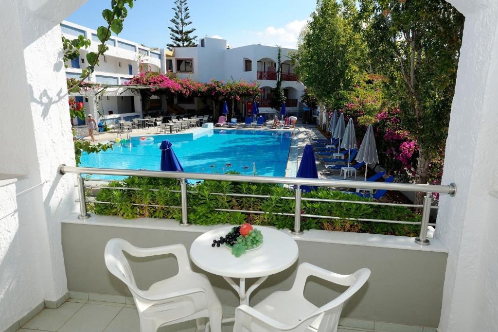 Apollon Hotel Apartments