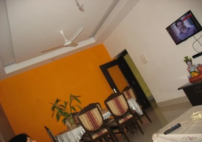 Fabhotel Smriti Star service apartment