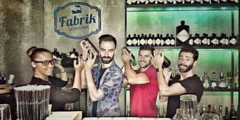 Fabrik-baari