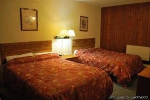 Capri Motel