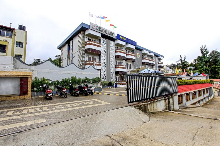 FabHotel Dream Land Moonjikkal