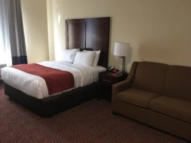 Lotus BLU Inn & Suites