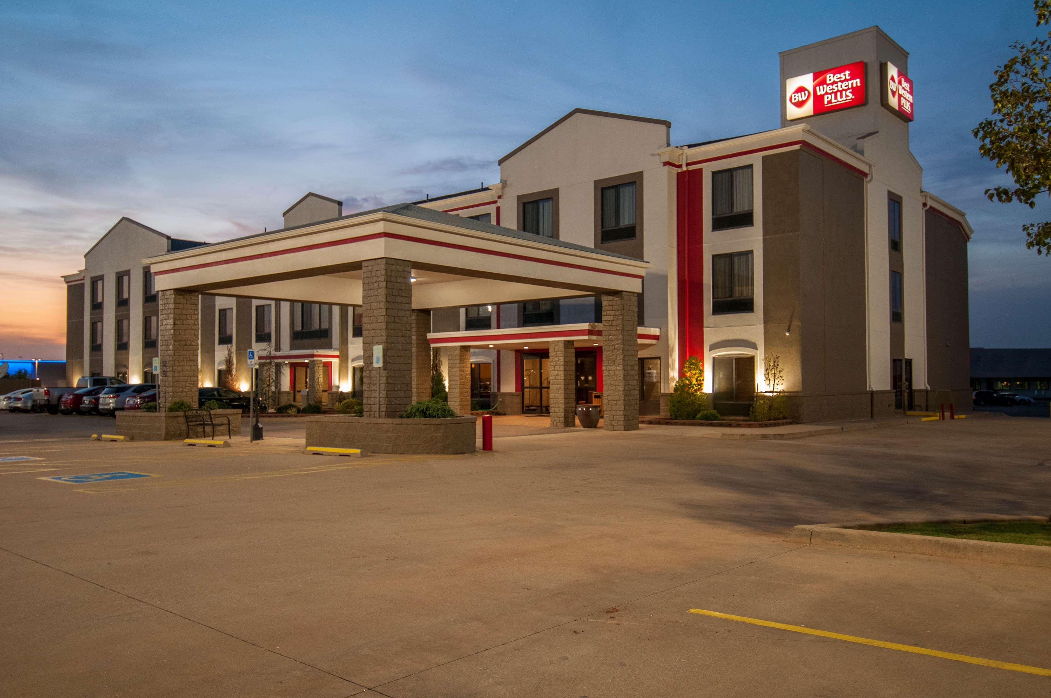 Best Western Plus Memorial Inn & Suites