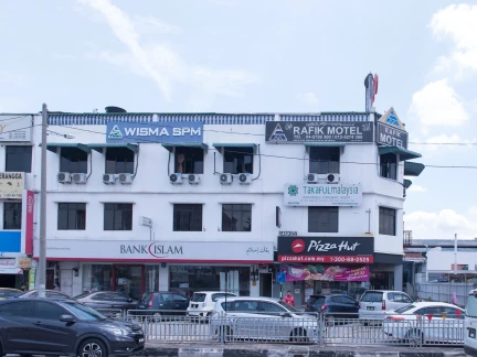 Oyo 44016 Rafik Ali Motel