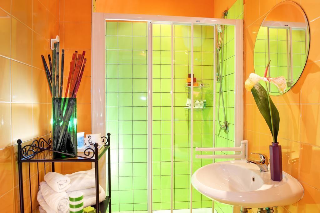 Hotel Colors