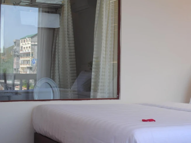 Botanic Sapa Hotel