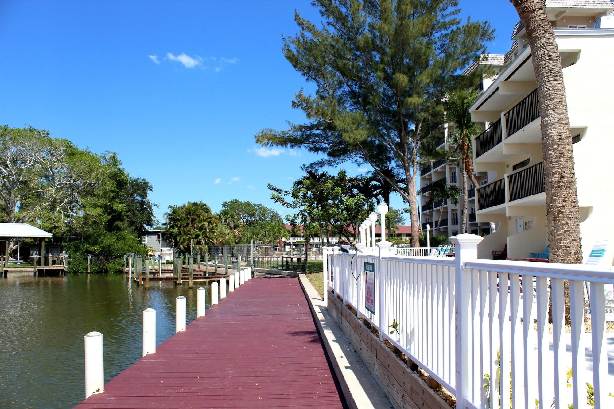 The Bay Inn At Lani Kai