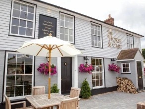 The Horse & Cart Inn