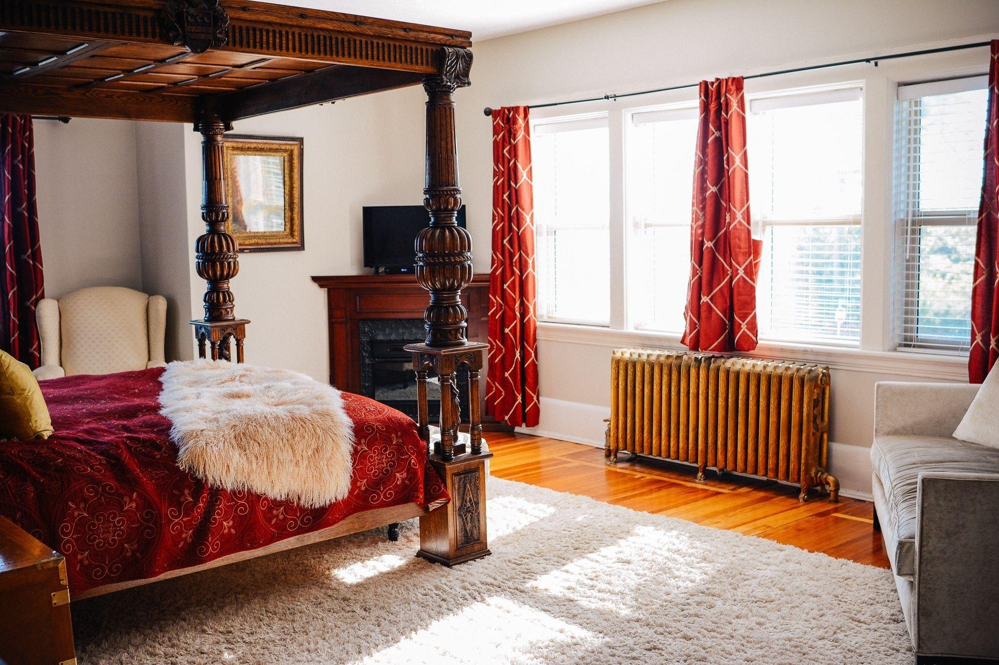Dashwood Manor Seaside Bed & Breakfast