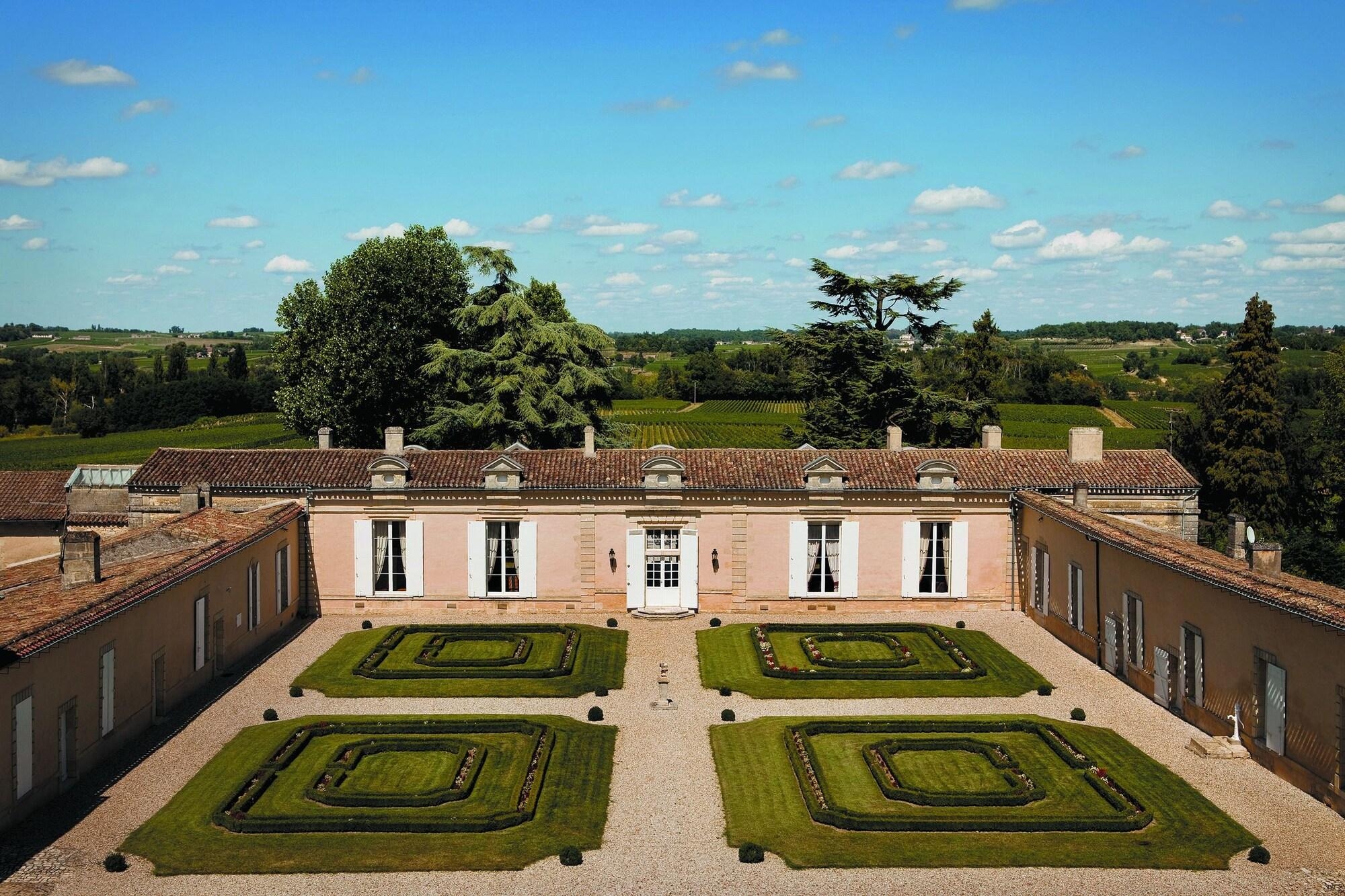 Château Fombrauge - Bernard Magrez Luxury Wine Ex