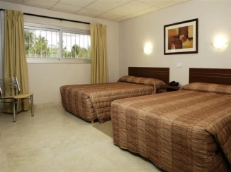 Hotel Land Express Rincón de los Sauces