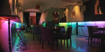 Queer, Florence - Gay Bar in Florence, Italy
