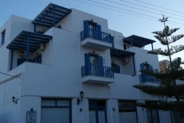 Noe Rooms