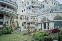 Grand Paradise Hotel Lembang