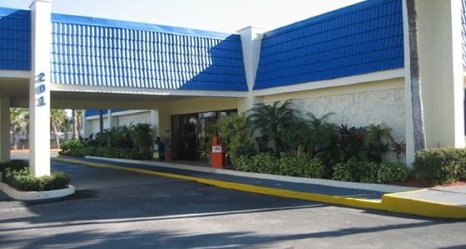 Howard Johnson Inn - Kissimmee Heritage Park