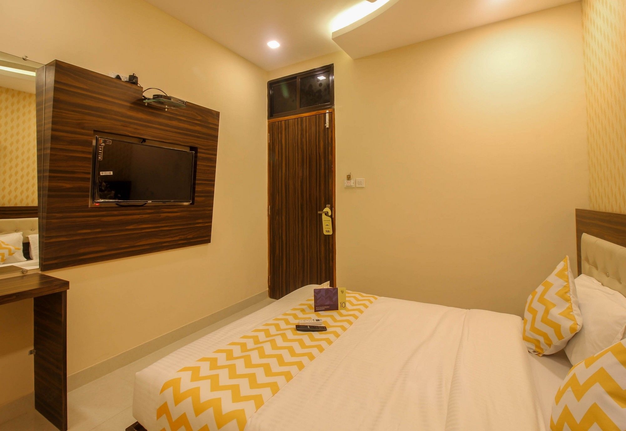 FabHotel Elite 59 Andheri East