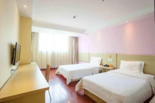 7 Days Premium Wuhan Jiyu Bridge Subway Station Branch