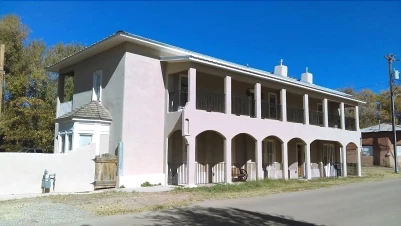 Tularosa Valley Lodge