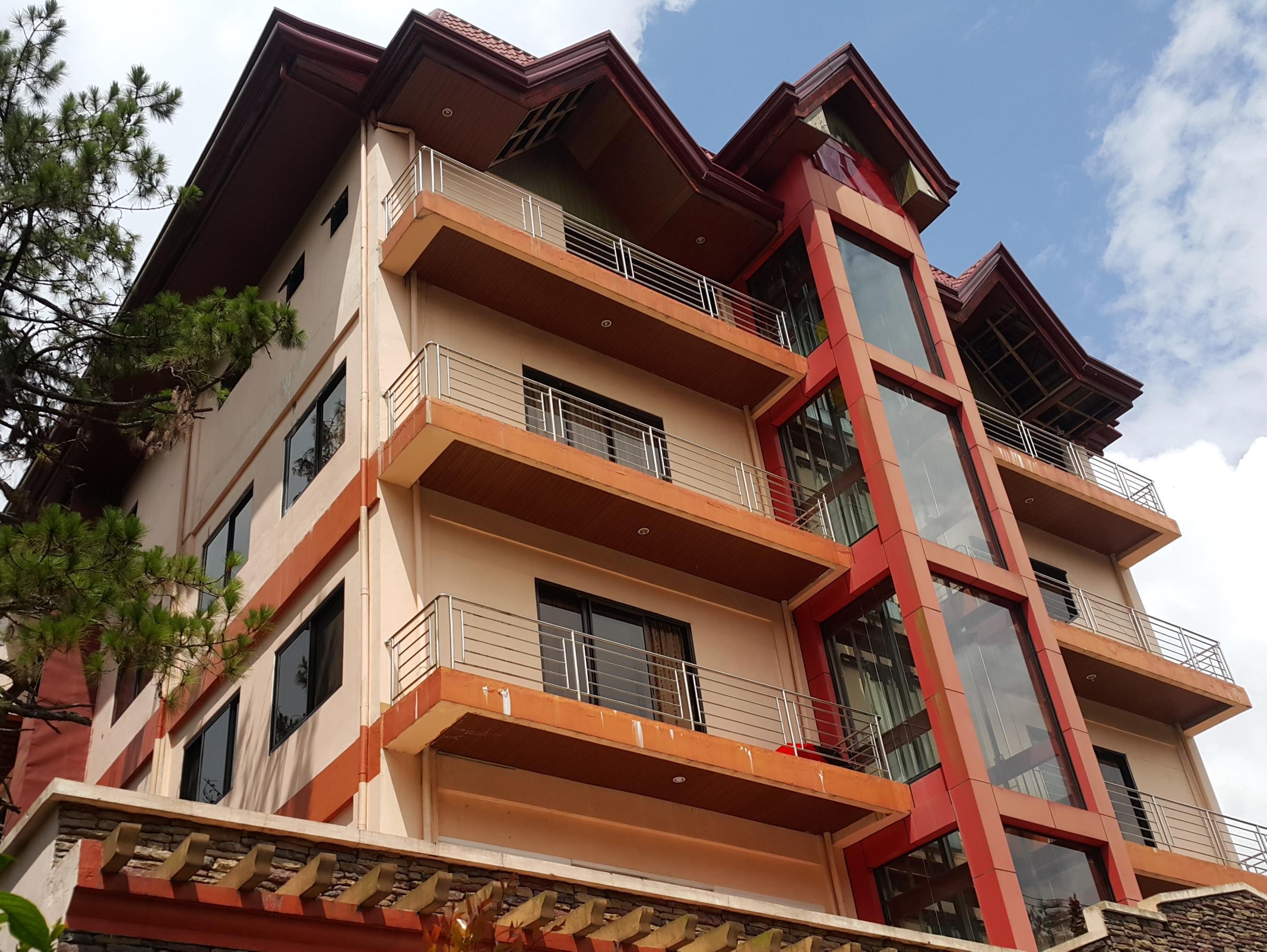 Hotel Henrico - Legarda