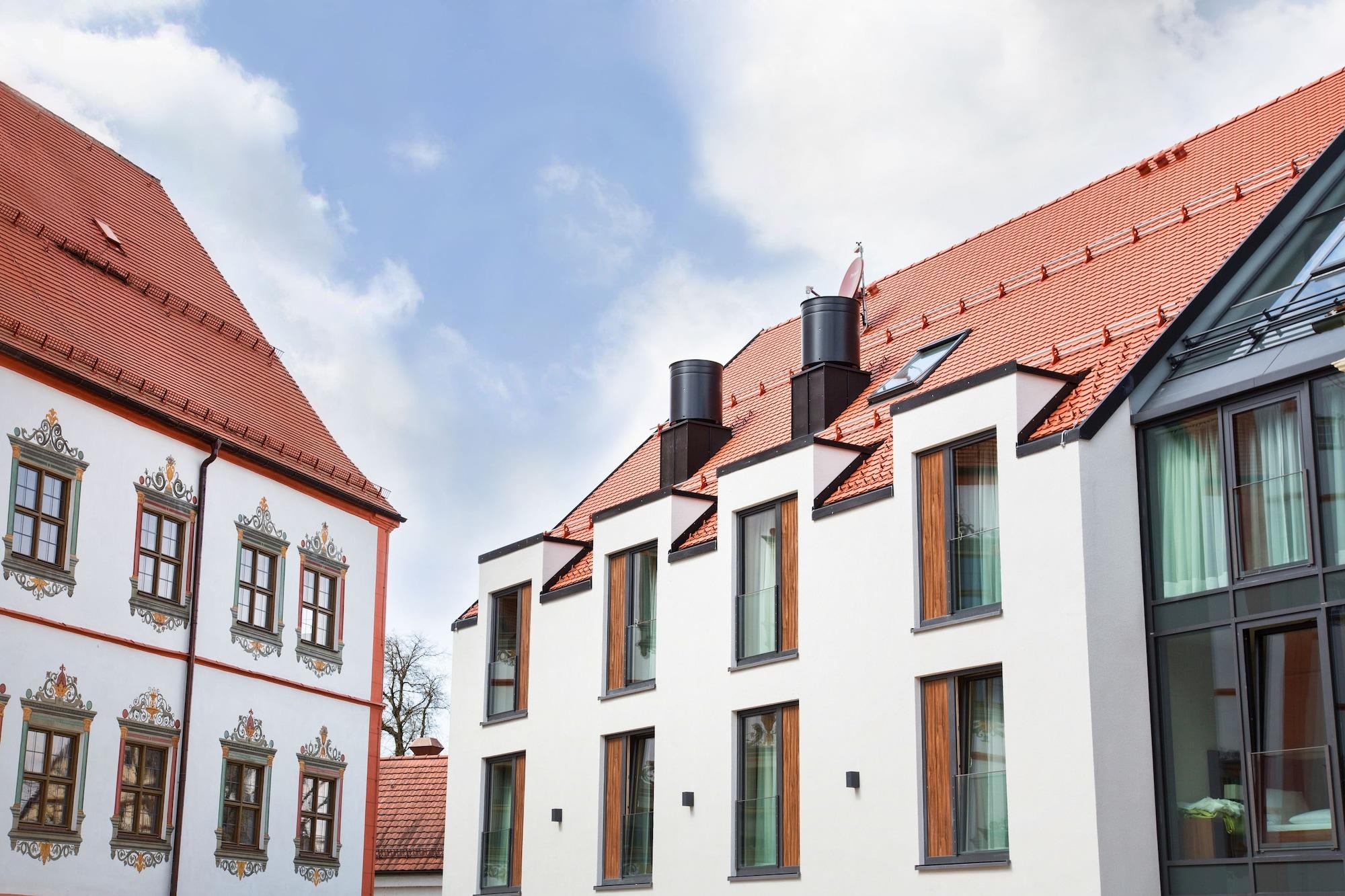 Riku Hotel Weissenhorn