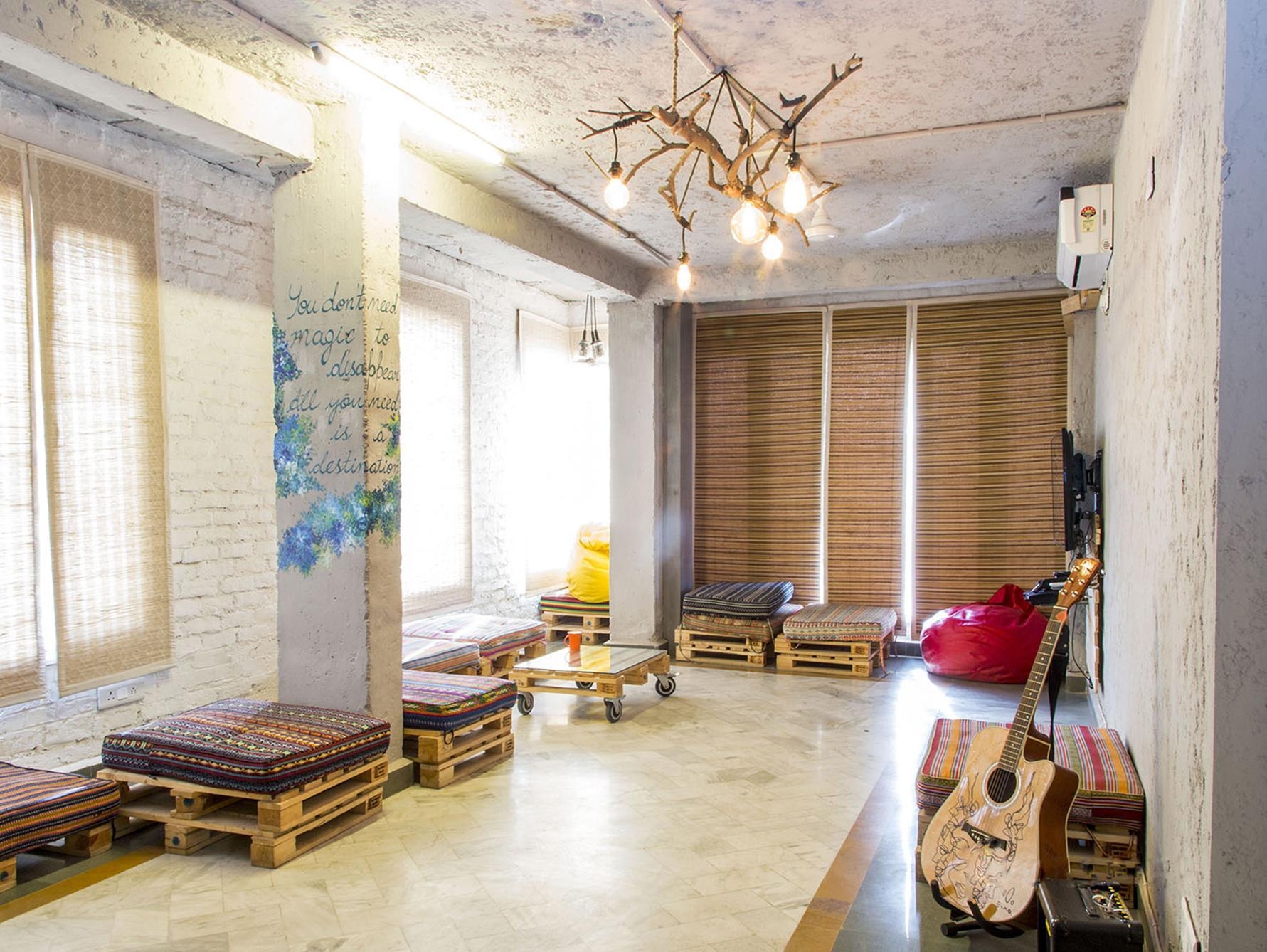 Jugaad Hostels