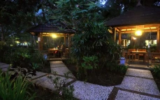 Candisari Hotel & Resto