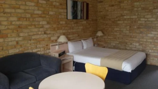 Mollymook Surfbeach Motel and Apartments