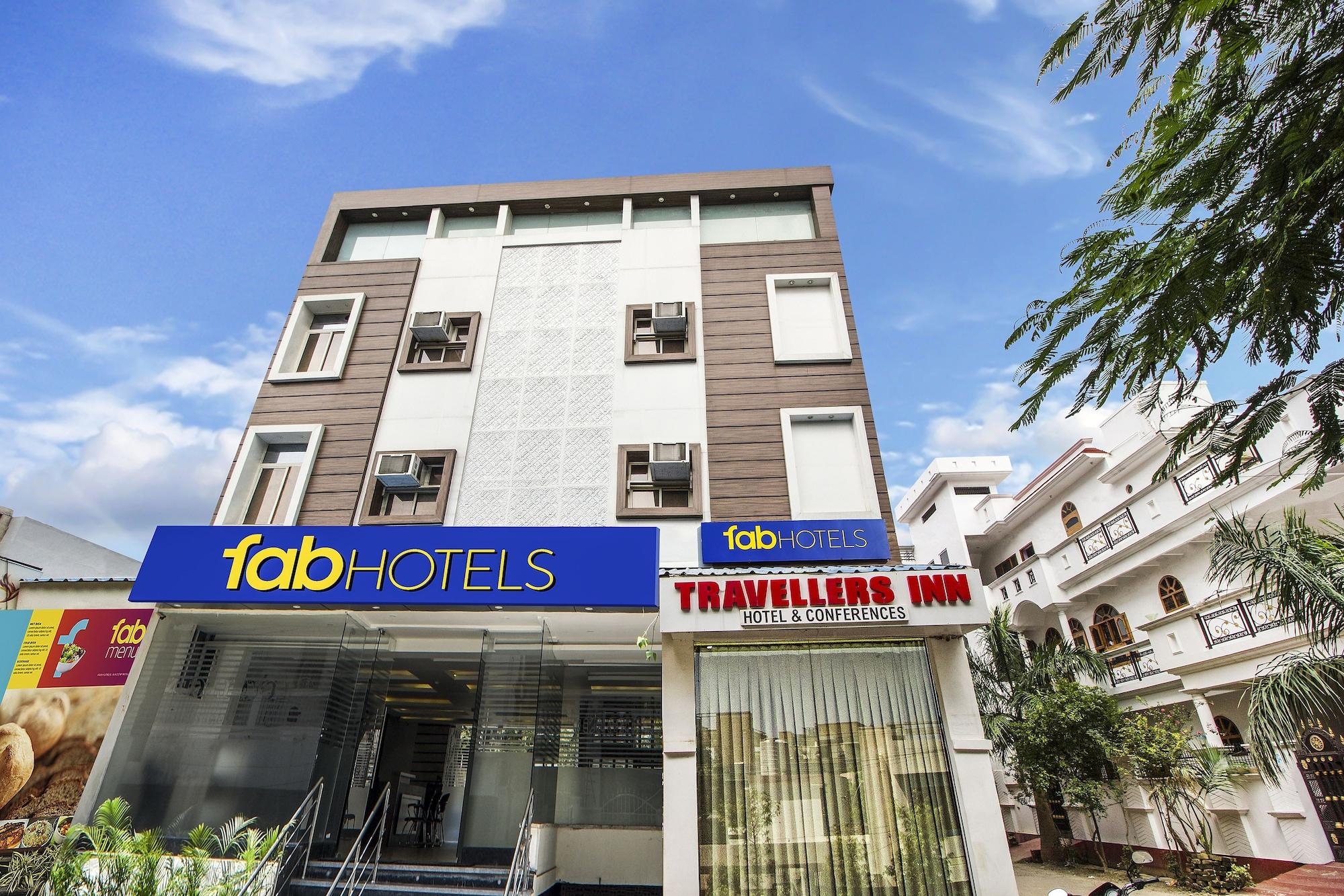 Fabhotel Travellers Inn Gomti Nagar