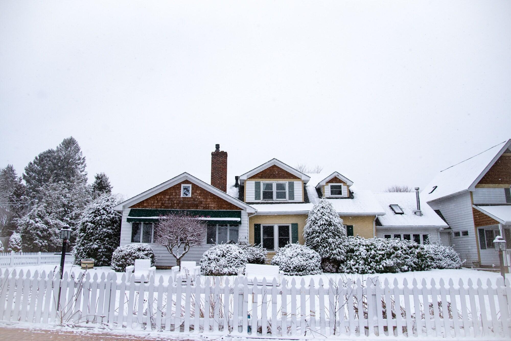 Azalea Inn Bed Breakfast