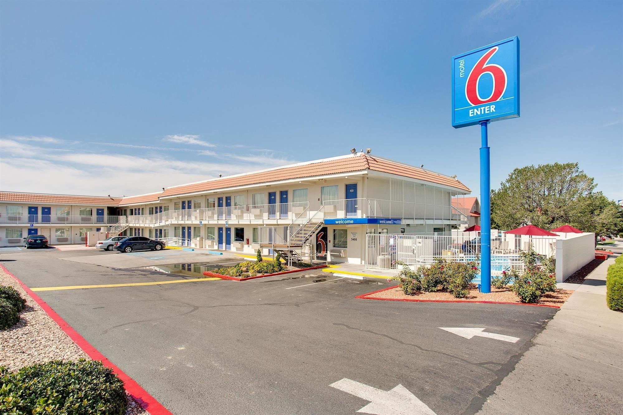 Motel 6 Albuquerque Carlisle