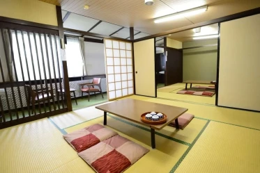 Fuji Hakone Land Schole Plaza Hotel