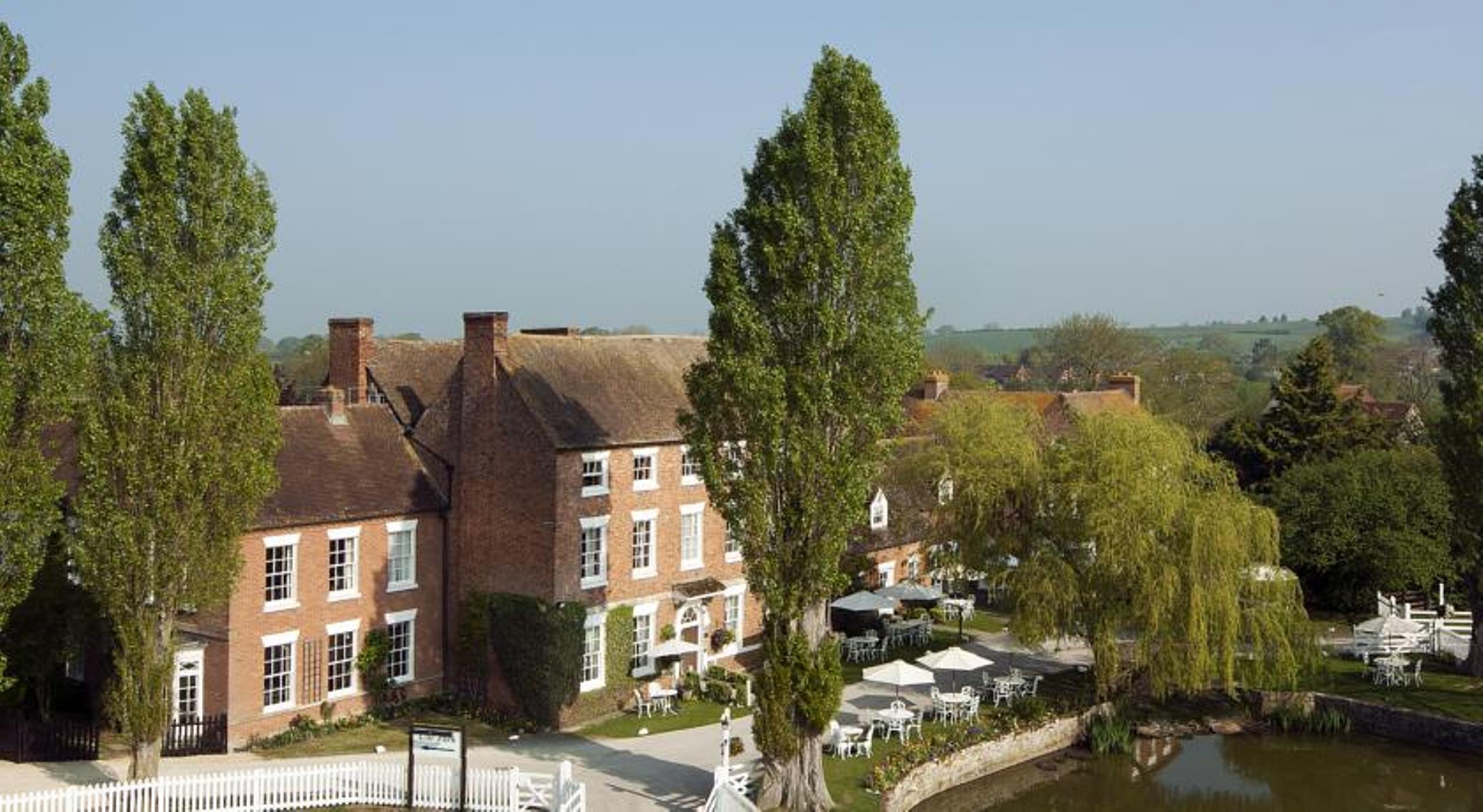 Corse Lawn House Hotel