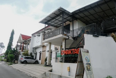 D Maktab Homestay Syariah