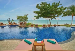 Khanom Beach Resort & Spa