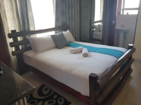 Ekuthuleni Guest House Vosloorus