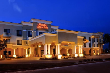 Hampton Inn & Suites Hemet