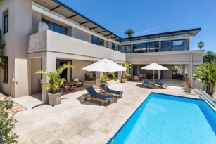 Bantry Retreat - Adults Only