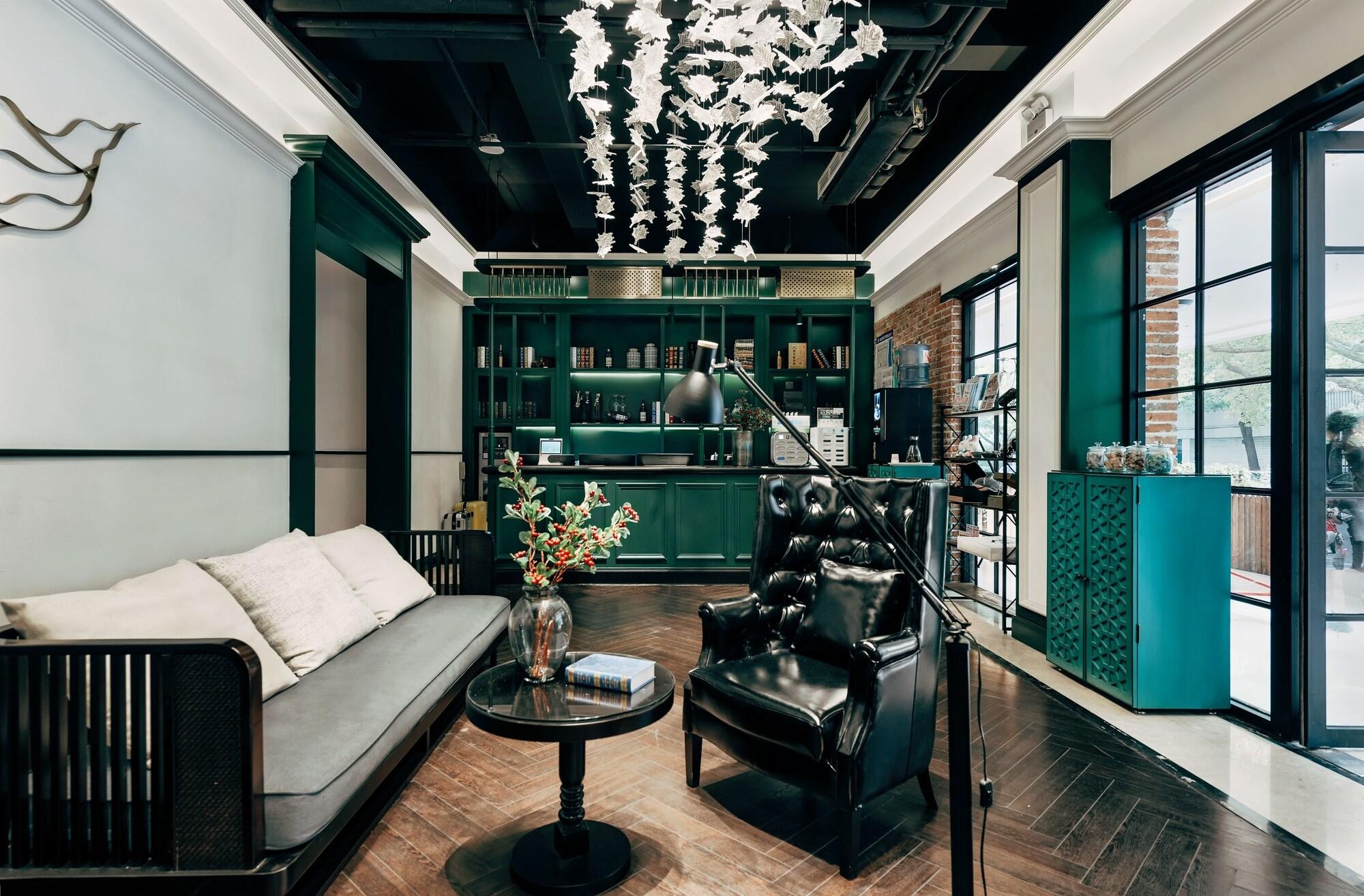 Casual Life Hotel