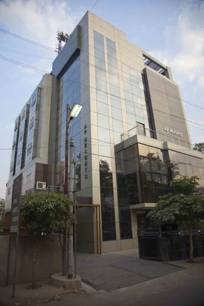 OYO 1000 Hotel Admiral Suites