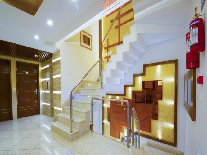 Hotel Swaran Palace
