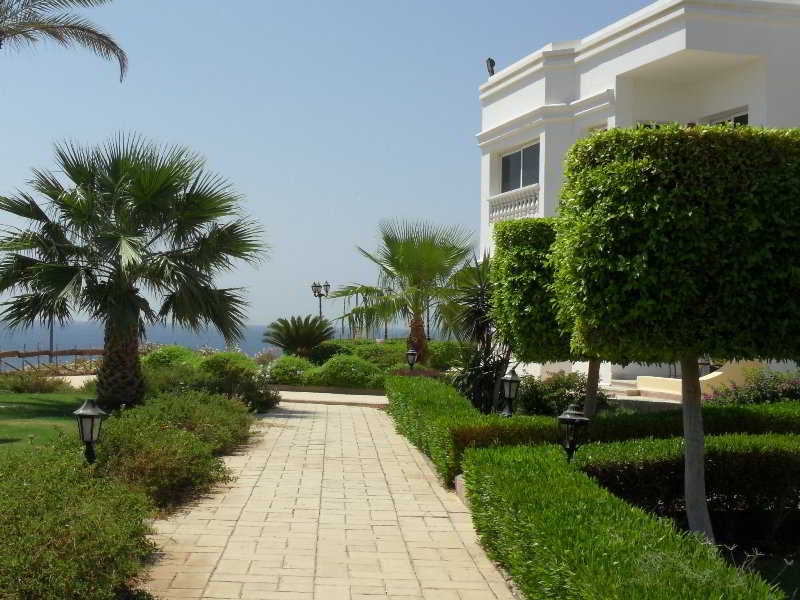Royal Paradise Beach Resort