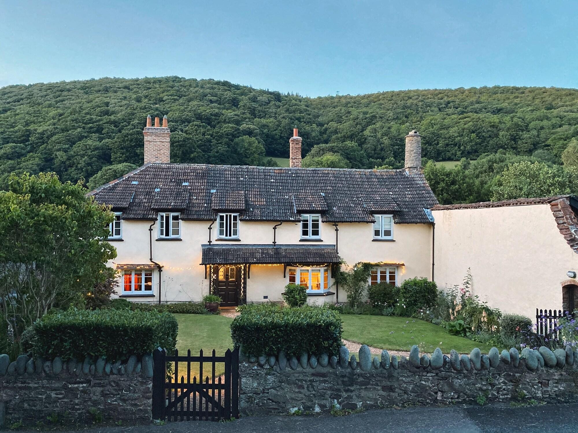 Cross Lane House