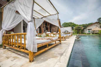 Kuta Baru Hotel