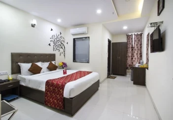Collection O 3169 Hotel Lotus Grand