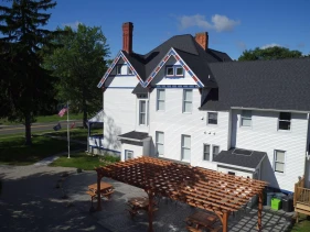Lake Huron Lodge