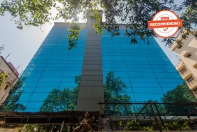 OYO 78659 Collection O Hotel Jayshree Domestic Air